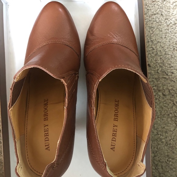 Casual ankle booties camel color size 7M - Picture 2 of 5